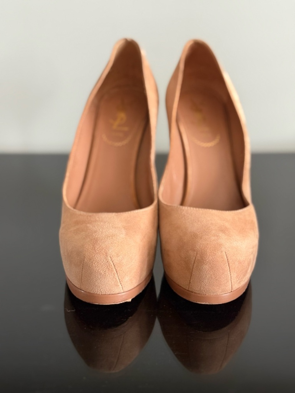 YSL “Tribtoo” Platform Heels - Picture 2 of 10
